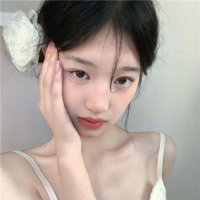 了不起的曹萱萱
